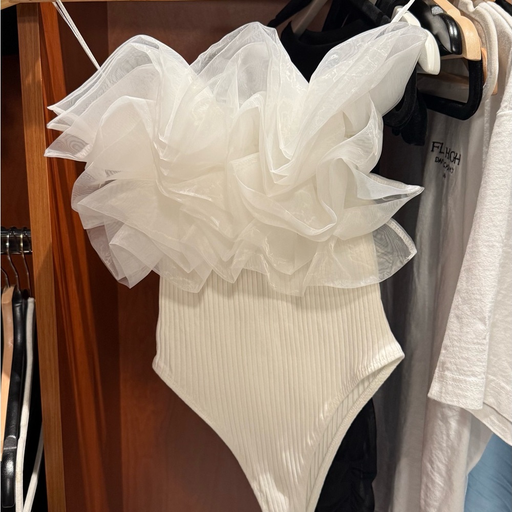 Zara White Bodysuit with Textured Ruched Design